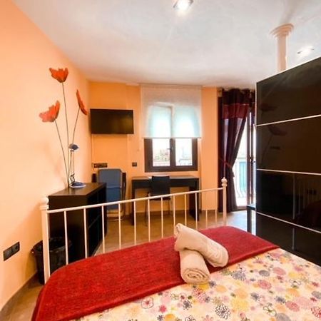 Apartamentos Turisticos Graus Kültér fotó