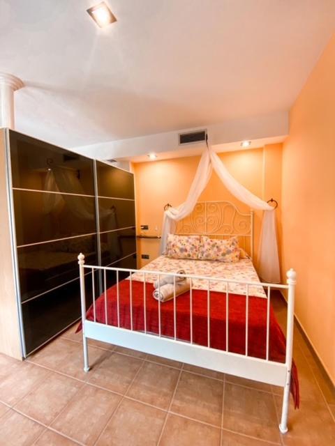 Apartamentos Turisticos Graus Kültér fotó